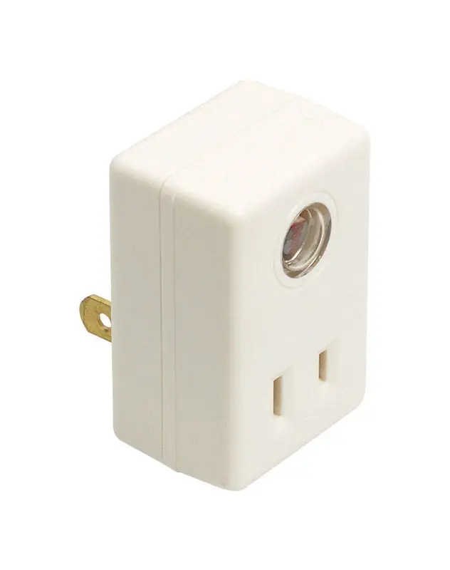 Amertac White Photoelectric Plug In Light Control 1 Pk