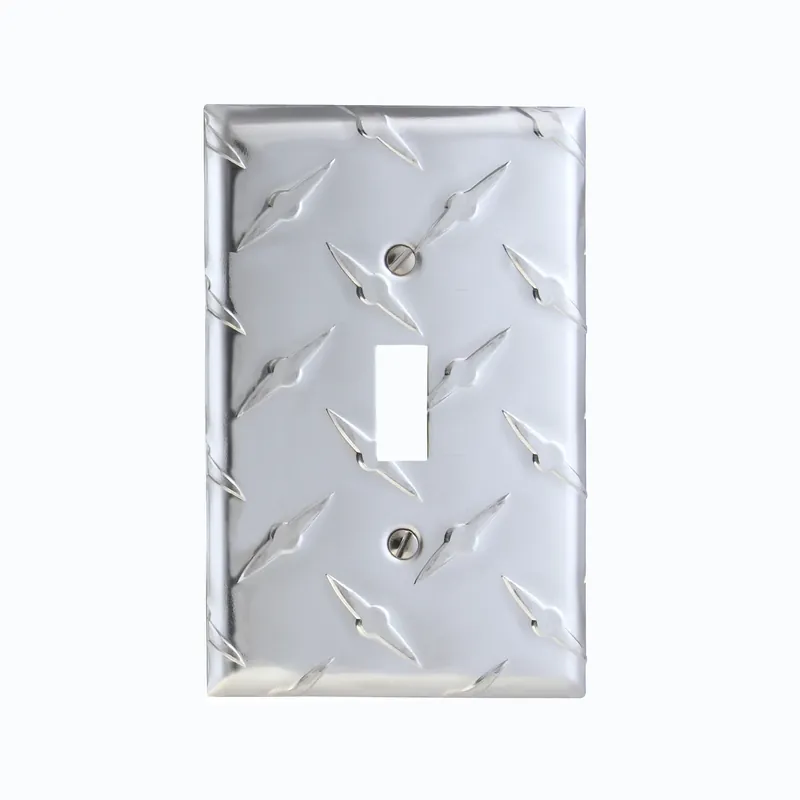 Amerelle Diamond Silver 1 Gang Stamped Aluminum Toggle Wall Plate 1 Pk
