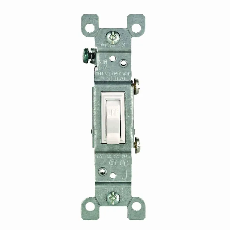 Leviton CO/ALR 15 Amps Single Pole Toggle AC Quiet Switch White 1 Pk