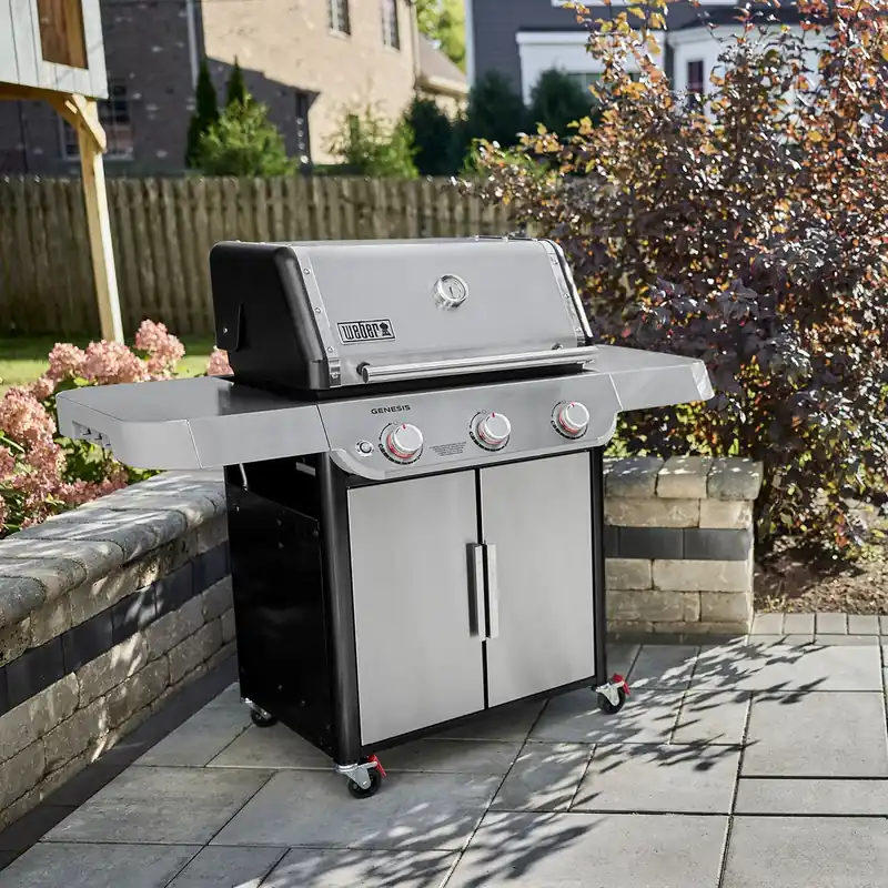 NEW! Genesis S-315 3-Burner LP Gas Grill, 39,000 BTU, Stainless Steel