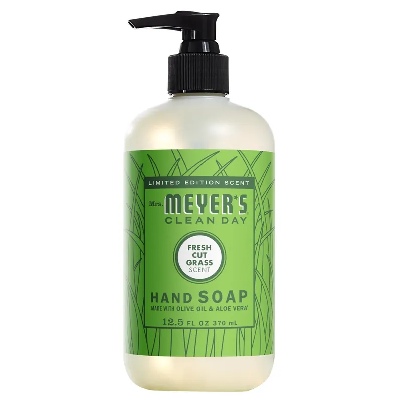 Mrs. Meyer‘s Clean Day Fresh Cut Grass Scent Liquid Hand Soap 12.5 Oz