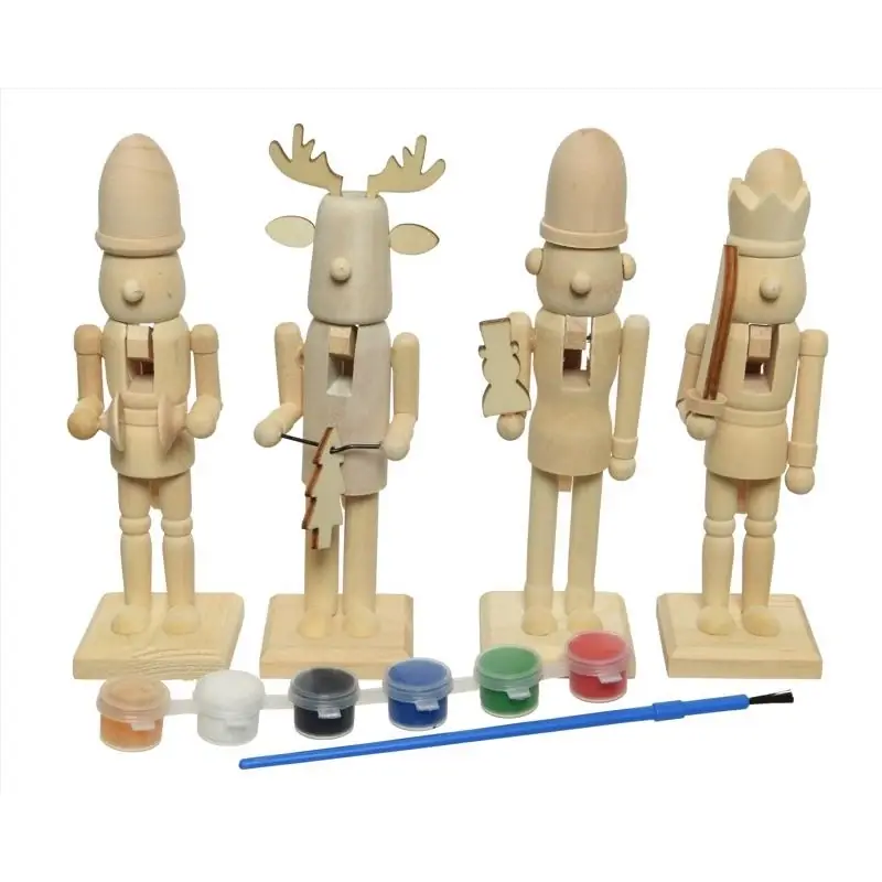 Decoris Firwood Nutcracker 5.9 Inches