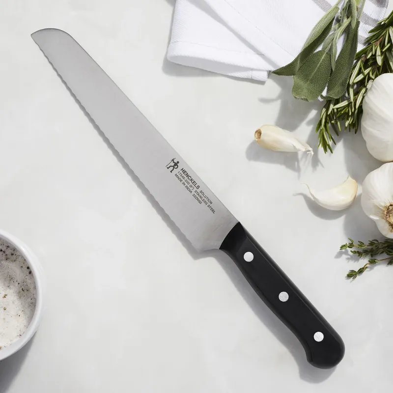 8 In. Stainless Steel Bread Knife With Plastic Handle