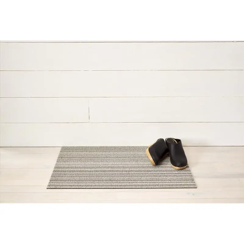 18 In. W X 28 In. L Gray/white Skinny Stripe Polyester/vinyl Door Mat