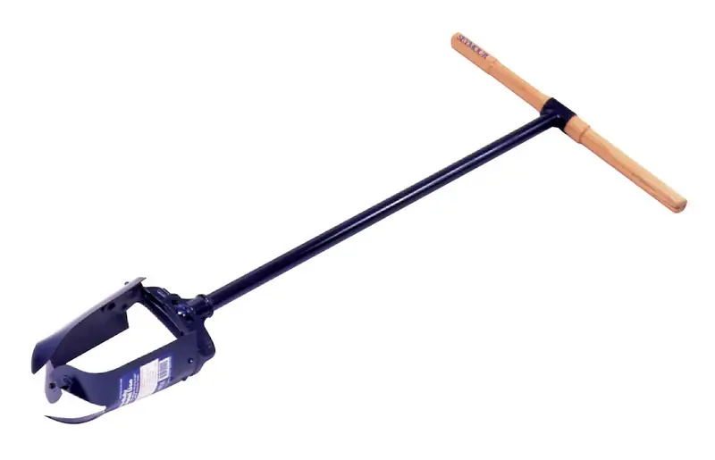 S500 Industrial 33 In. Steel Handle Adjustable Auger With Riveted Blades