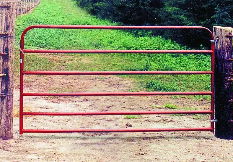 40130141 14-feet Red Utility Gate, 20 Gauge, 6 Rail Design