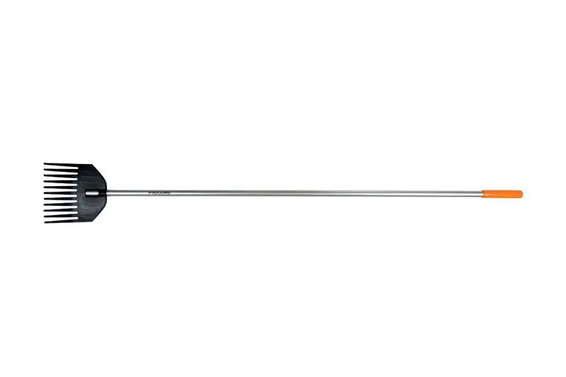 Fiskars 66 Inch 11 Tine Poly Shrub Rake With Aluminum Handle