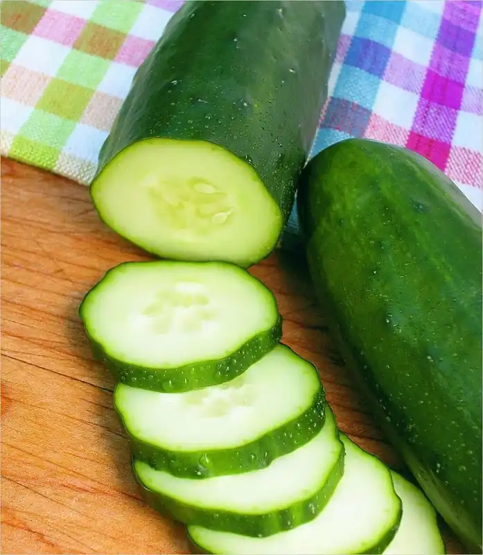 19.3 OZ Cucumber-Burpless Hybrid