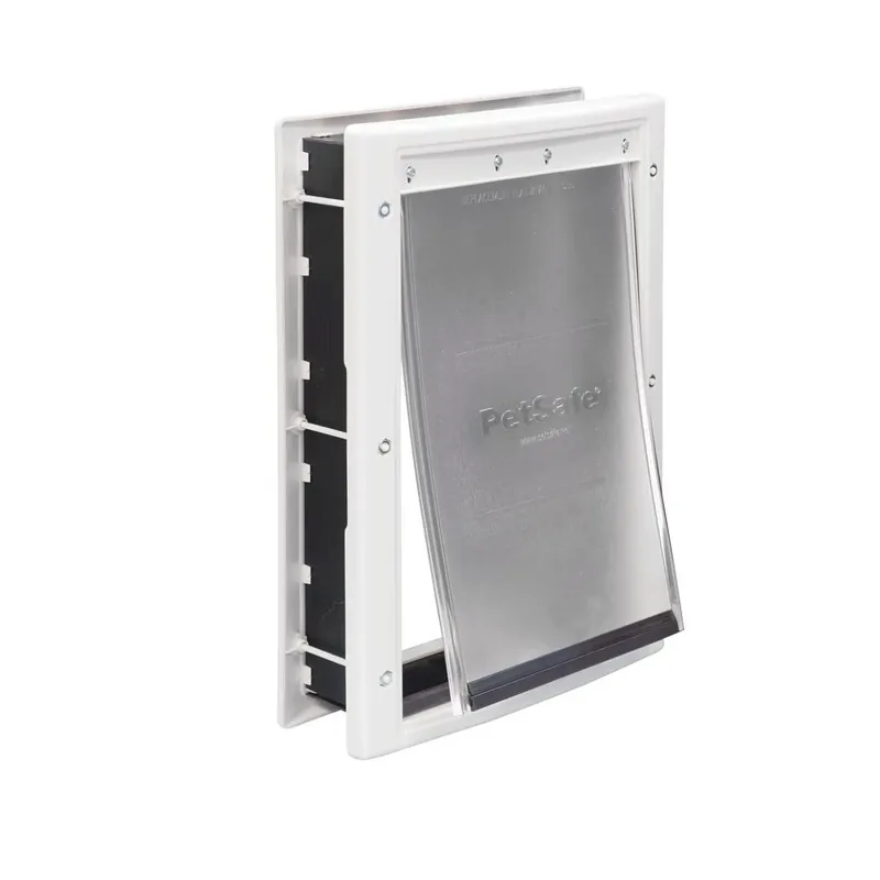 Medium White Plastic Pet Door 8-1/8 In. X 12-1/4 In.