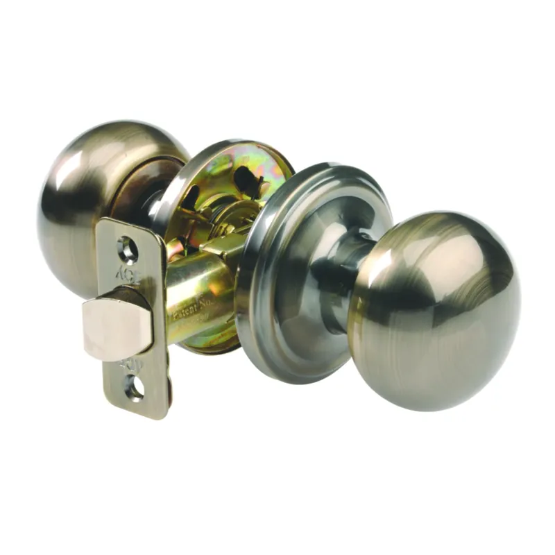 Colonial Antique Brass Passage Lockset 1-3/4 In. Ansi/bhma Grade 3