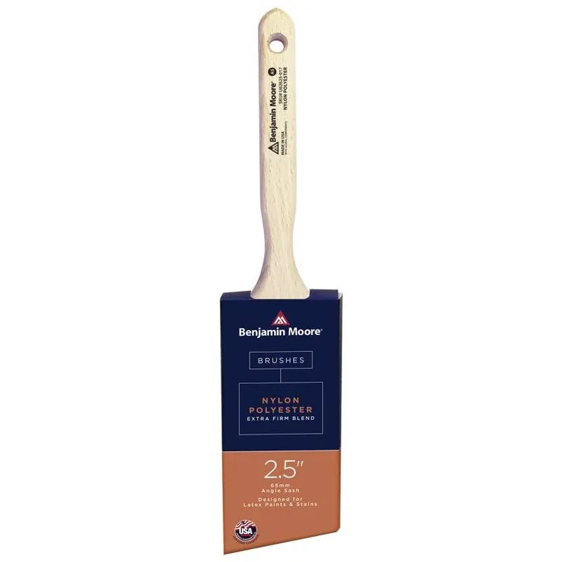 Benjamin Moore Extra Stiff 2½‑Inch Angle Sash Paint Brush