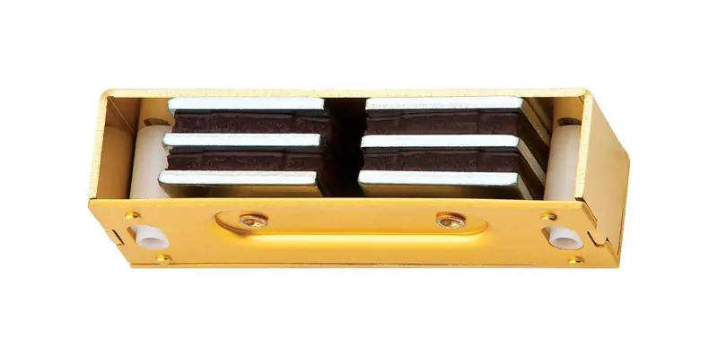 327a3 Polished Brass Aluminum Heavy Duty Magnetic Catch - 3.1 In. W X 1 In. D