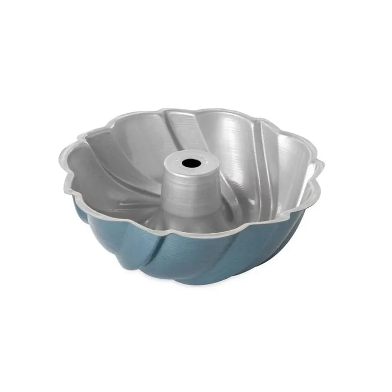 Nordic Ware Blue 10‑Inch Nonstick Bundt Pan – Premium Aluminum Bakeware