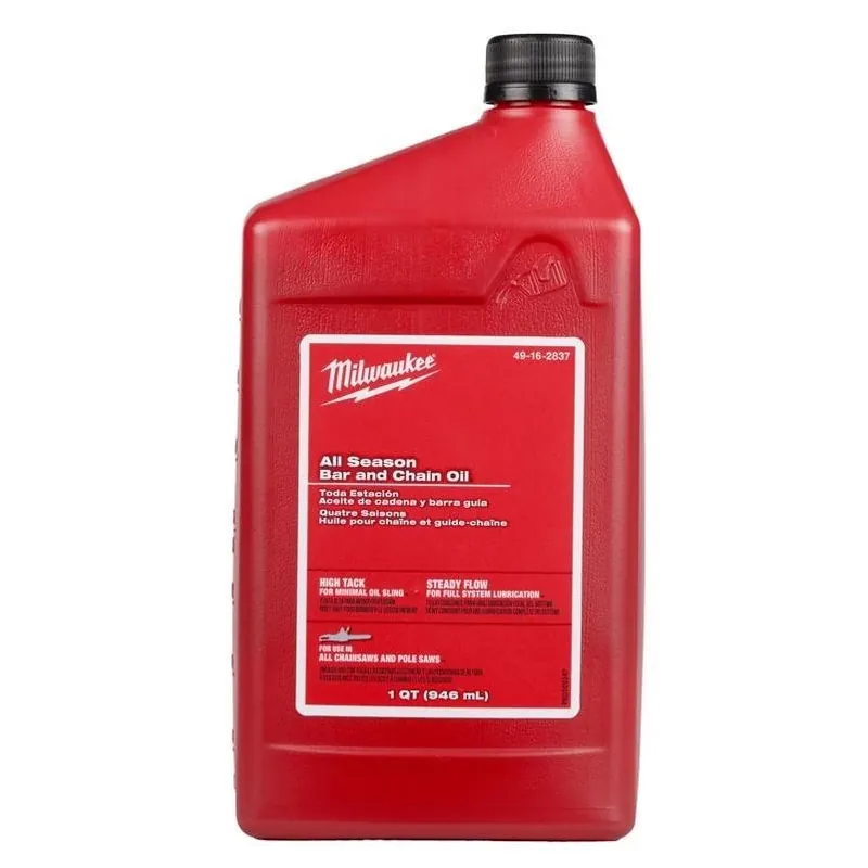 Milwaukee 1‑Quart All‑Season Bar & Chain Oil – High‑Tack Amber Formula, >93 °C Flash Point
