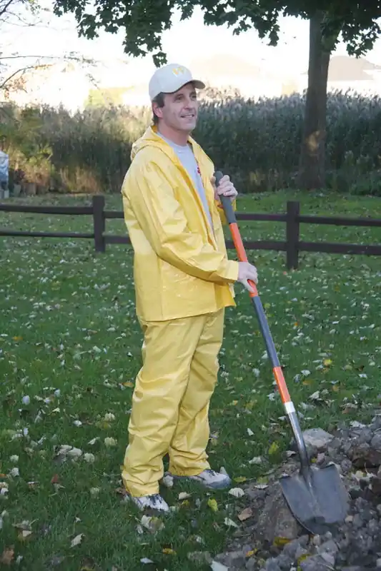 Large Yellow Vinyl Rain Suit For Unisex Outdoor Protection