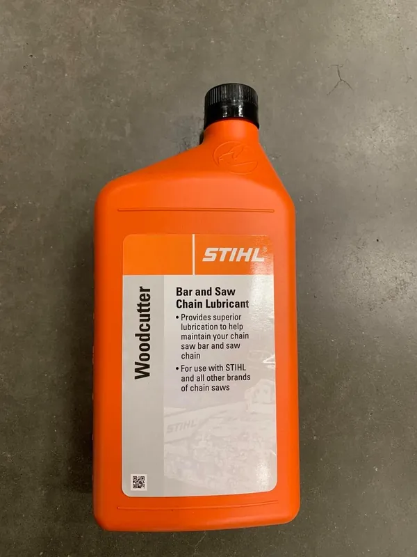 Woodcutter Bar And Saw Chain Oil 32 Ounce For Superior Lubrication