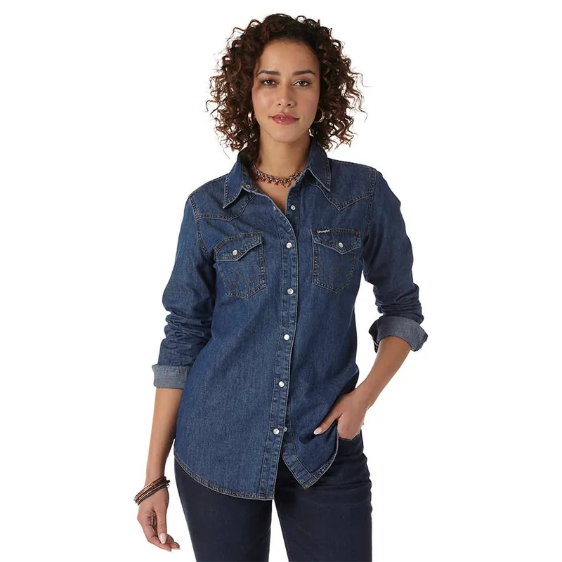 Wrangler Women‘s Long Sleeve W Stitching Western Fashion Shirt