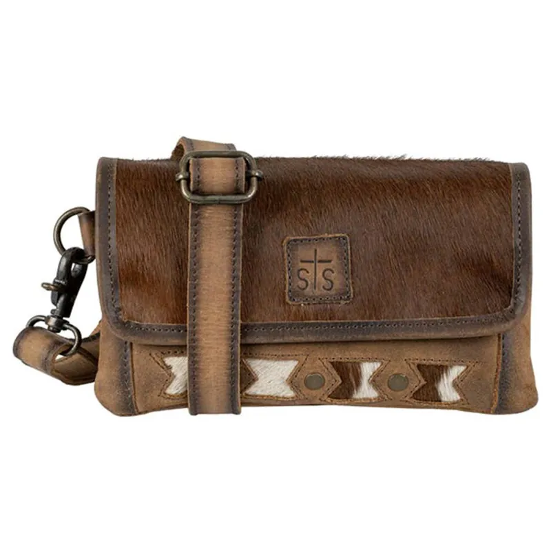 STS Ranchwear Women‘s Roswell Cowhide Harper Crossbody Bag