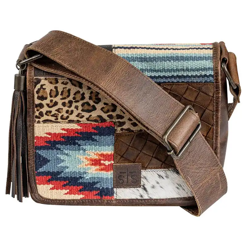 STS Ranchwear Women‘s Chaynee Mountain Della Crossbody Bag
