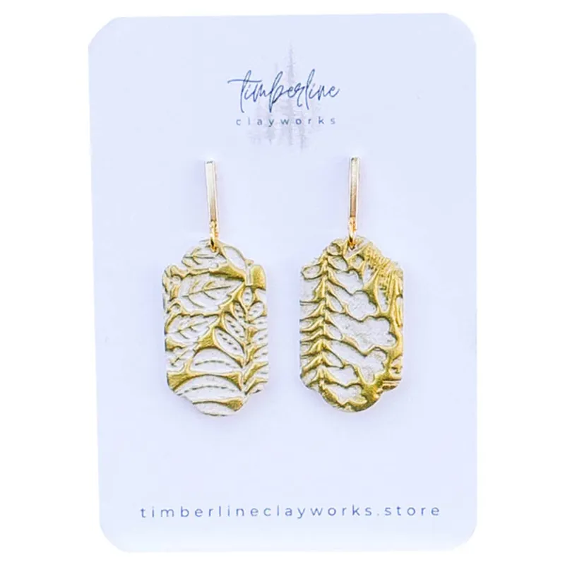 Timberline Clayworks Women‘s Floral Embossed Square Earrings