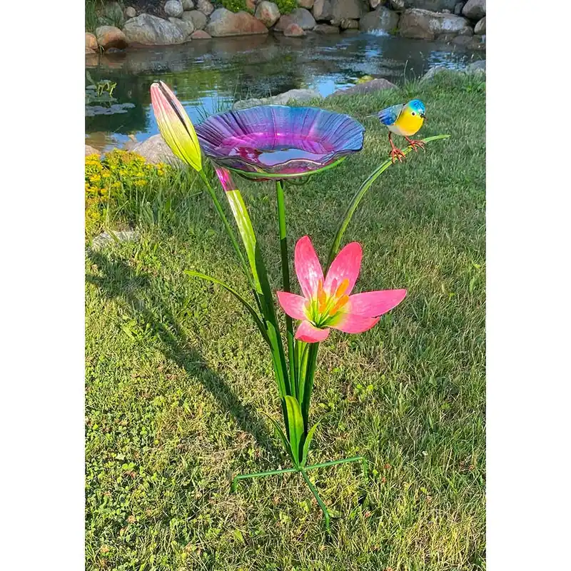 Marshall Home and Garden Flower Feeder
