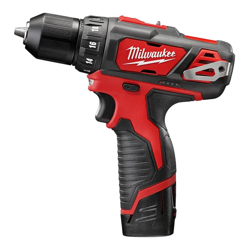 Milwaukee M12 3/8" Cordless Drill/Driver Kit
