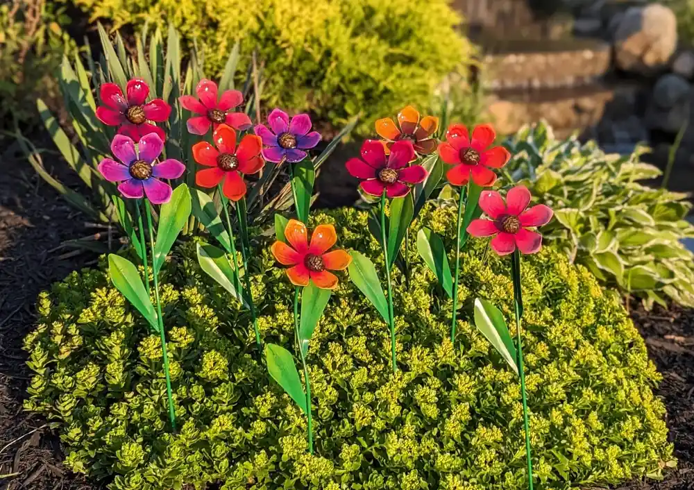 Marshall Home and Garden Lil Sunshine Flower Stakes