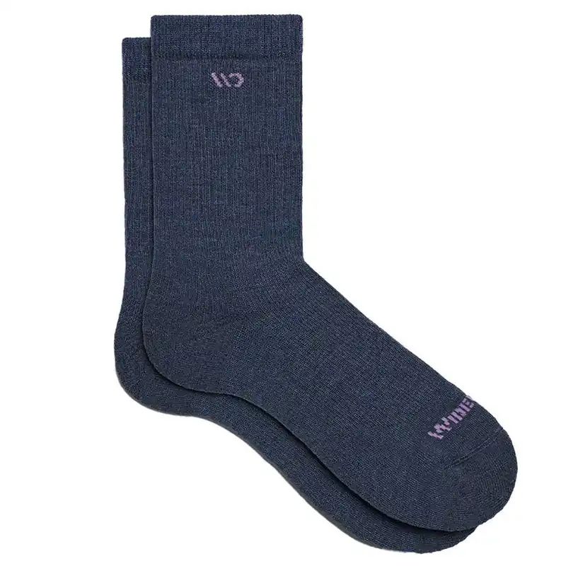 Wide Open Women‘s Solid Basic Cushioned Crew Socks