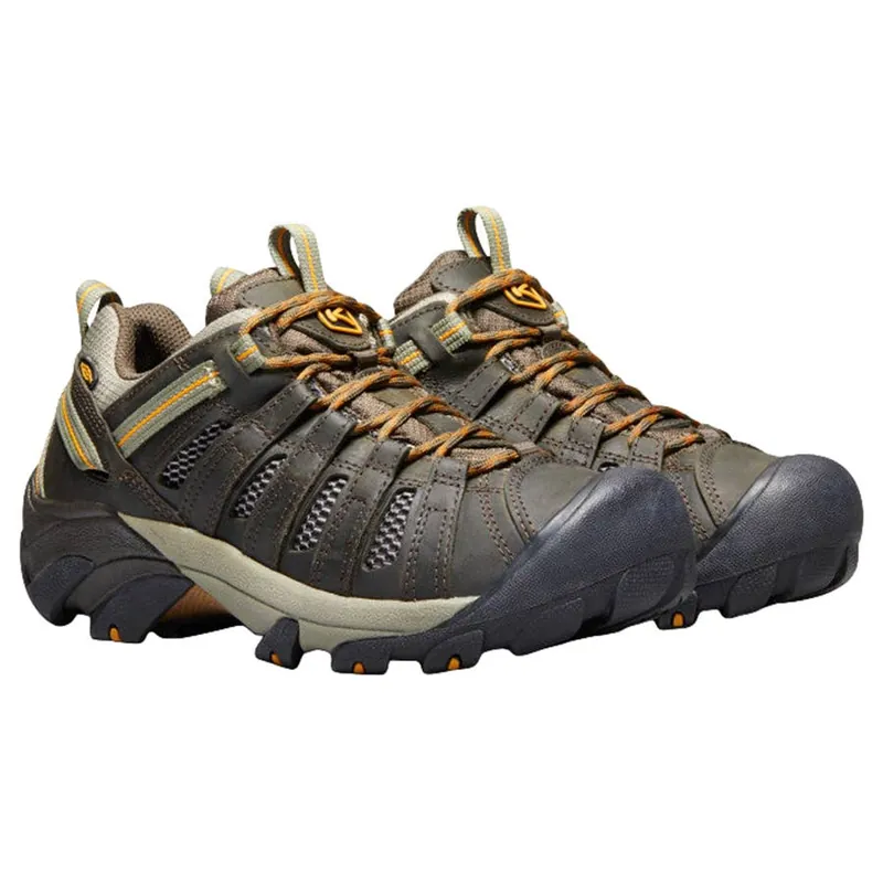 KEEN Outdoor Men‘s Voyageur Hiking Shoes