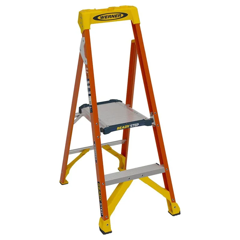Werner Ready Step 4‘ Fiberglass Platform Ladder