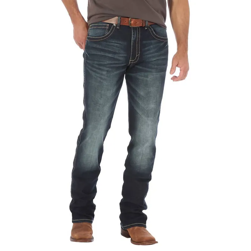 Wrangler Men‘s 20X No. 44 Slim Fit Straight Leg Jeans